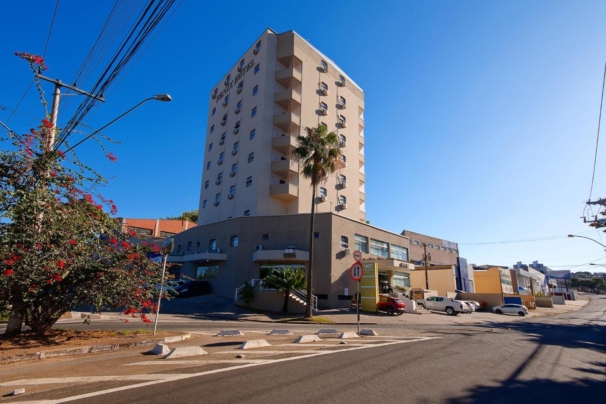 Fênix Campinas Hotel 3*