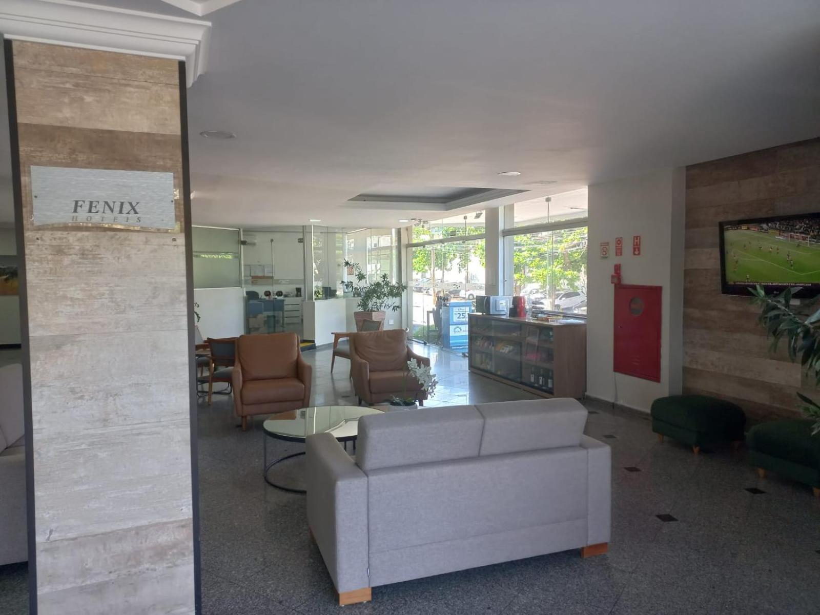 Fênix Hotel 3*